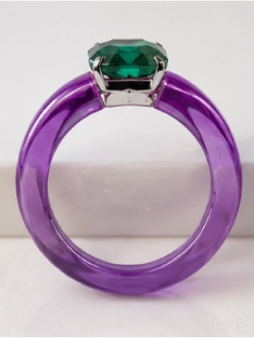 Astrid Purple Acrylic Resin Ring Emerald Green Stone Statement Jewelry 7 NWT - Picture 2 of 6